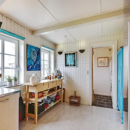 Four Bedroom Holiday In 尼堡