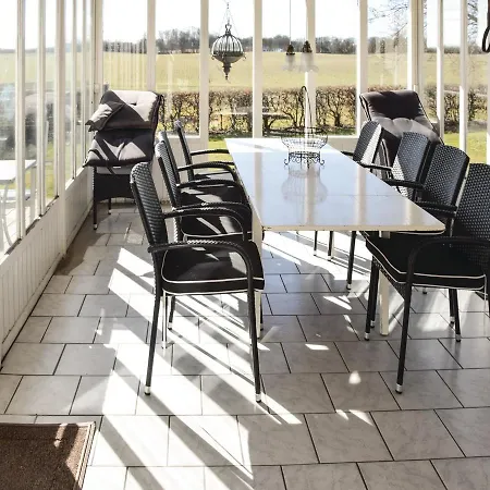 Four Bedroom Holiday In 度假居 *