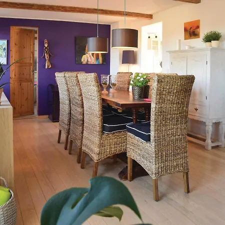 度假居 Four Bedroom Holiday In 尼堡